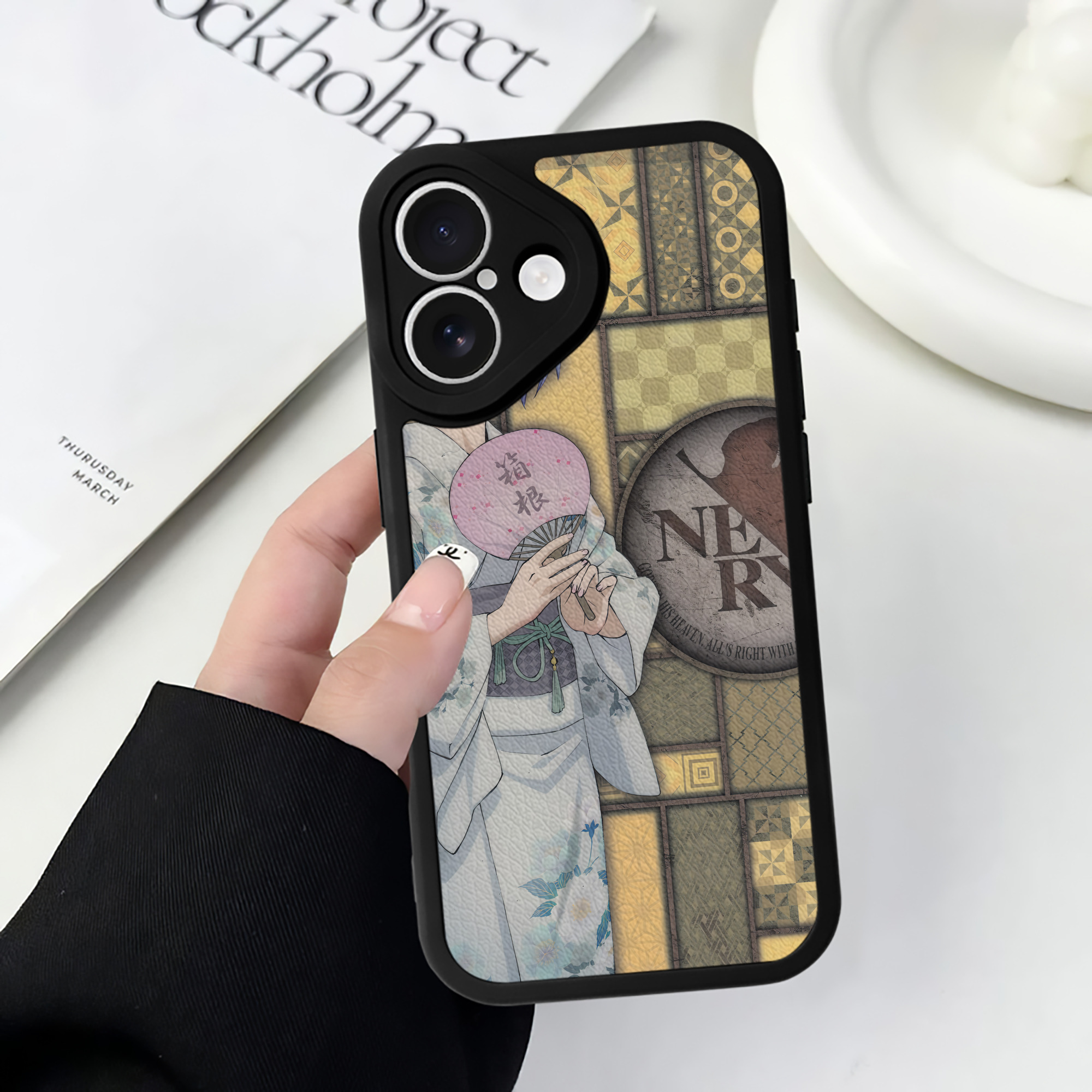 （画像用） EVA 新世紀エヴァンゲリオン 【iPhone 16シリーズ対応】シリコンスマホケース（レザー調） 材質：シリコン